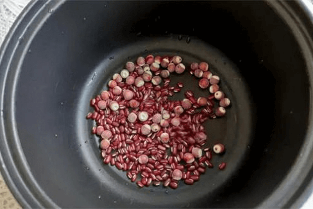 Does Adzuki, Coix, Chenpi, and Euryale Tea Cause Heatiness