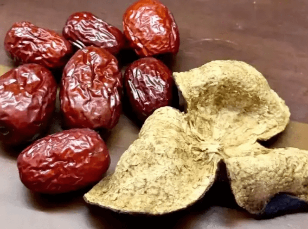 山楂、红枣与陈皮泡水喝的功效全解析